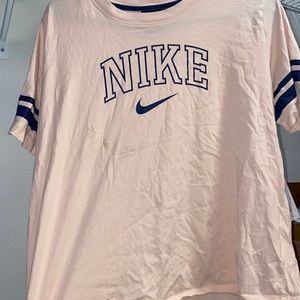 Nike shirt NO STAINS
